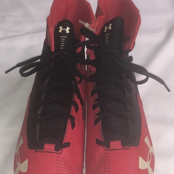 Under Armour. Men cleats - Picture 1 of 10